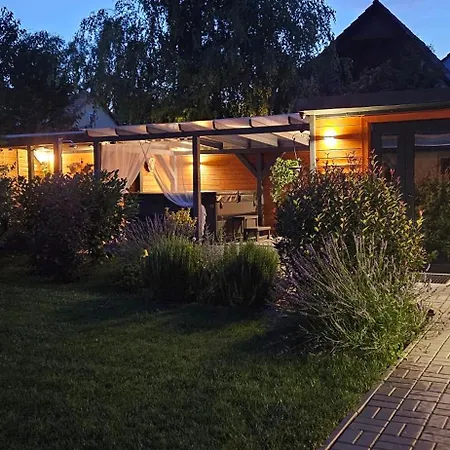 別荘 Otium Wellness Apartmanhaz